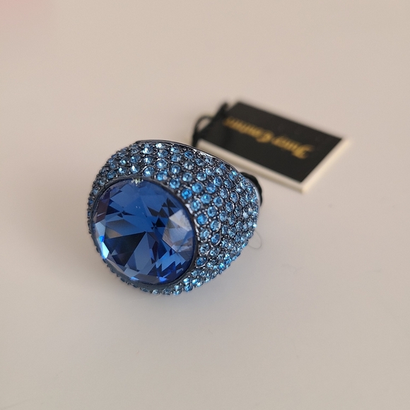Juicy Couture Jewelry - Juicy Couture Blue Cocktail Adjustable Ring NWT gift for her